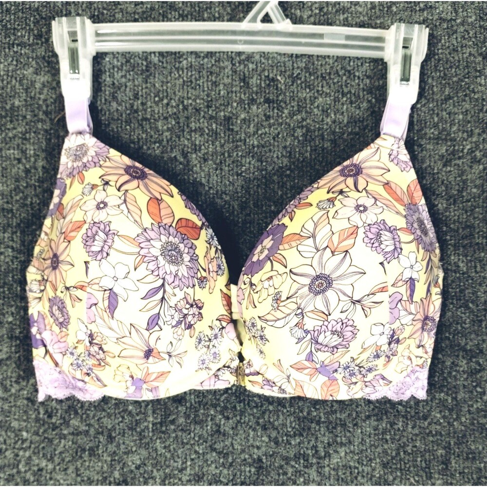 Adore Me Bra 32C Underwire Push Up Padded Front Enclosure Elastic Straps Racer